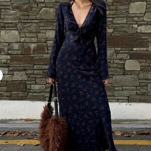 Zara Women's Dress Blue Floral V Neck Long Sleeves Romantic Boho Midi Size XS